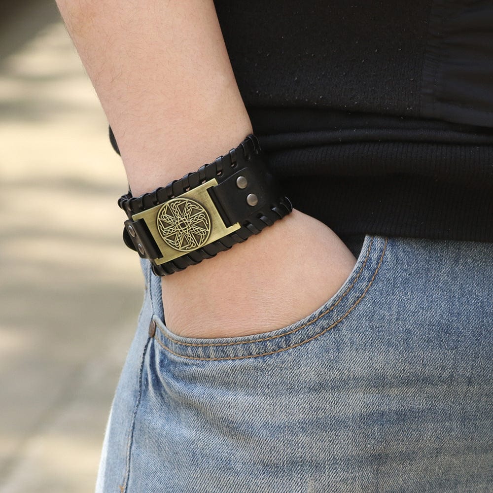 Bracelet en cuir avec amulette en forme de nœud irlandais, bijoux transfrontaliers russes, bracelet païen saroual